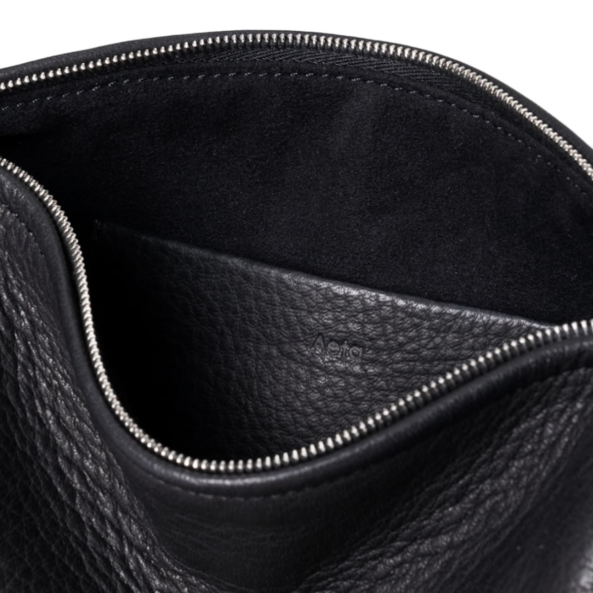 Aeta / CYLINDER SHOULDER (Black)